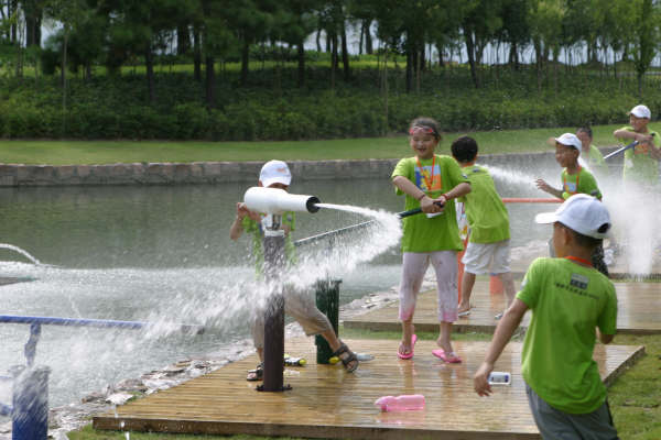 2009东方绿舟夏日亲水娱乐项目全新登场