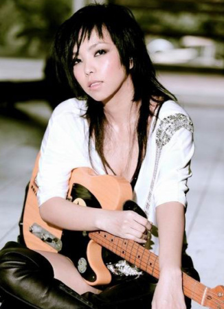 <em>张惠妹2009</em>阿密特上海演唱会_新浪上海_新浪