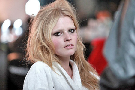Lara Stone�Ĵ�����