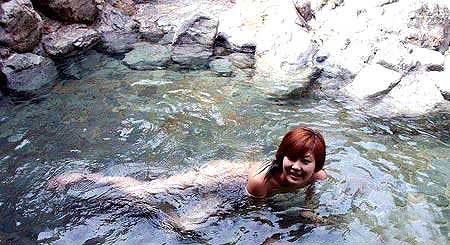 免费泡温泉是真的吗 201061216305.jpg