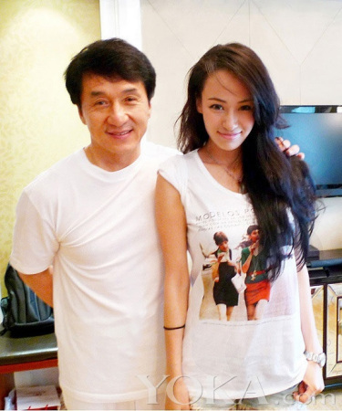 中国最美瑜伽教母 身材火爆诱人(4)