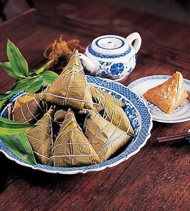 中国端午节吃粽子的风俗习惯