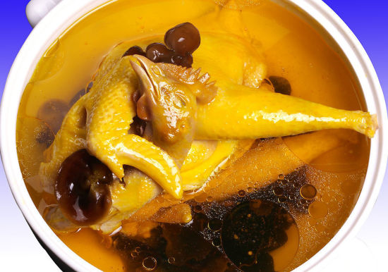 鸡汤煲的太浓很不健康