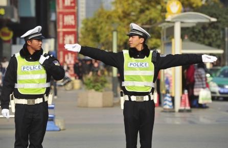 什么年代才开始有交警 U5940P18DT20120106113107.jpg