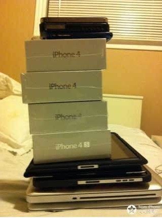 武汉一初中生微博炫富:送狗爱马仕包(组图)(2)