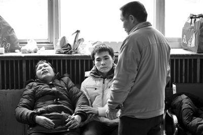 临终日志女孩黄妮超去世(图)_新浪上海_