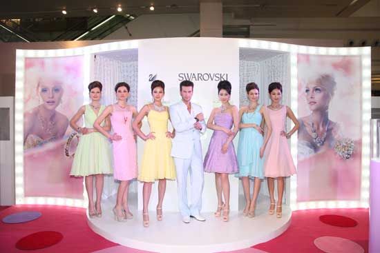 当天现场新品展示秀