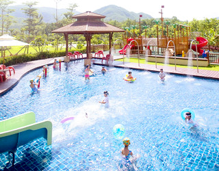 金茂三亚丽思卡尔顿酒店介绍