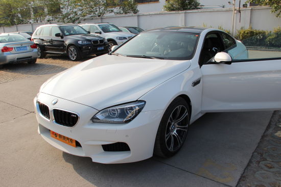 文武双全 试驾2013款宝马m6 coupe