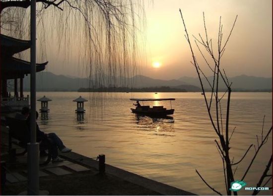 西湖十景有哪些一个转身就邂逅一处美景