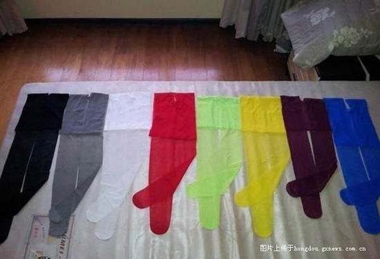 丝袜会所:暗访女大学生的<em>兼职</em>【多图】_新浪上