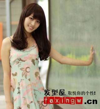 <em>长脸额头窄</em>适合的<em>发型</em>