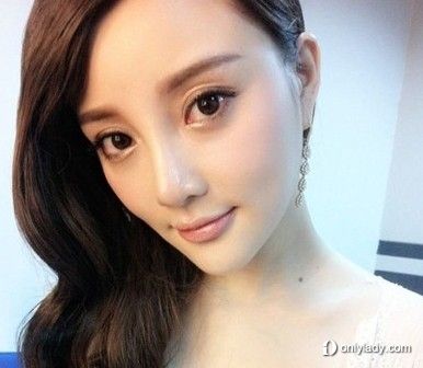 化彩妆的正确步骤你知道多少?_美容服饰