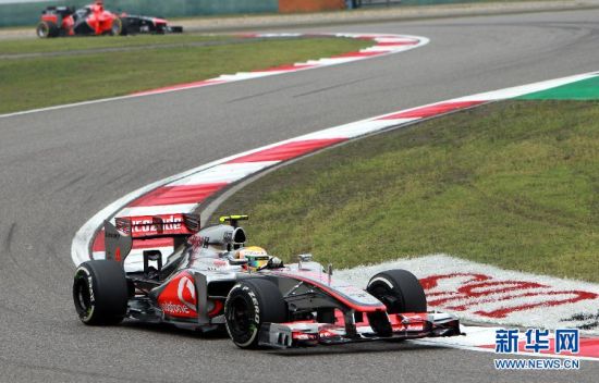 F1中国大奖赛：罗斯伯格夺得杆位