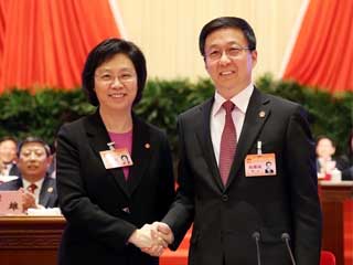 殷一璀当选市人大常委会主任