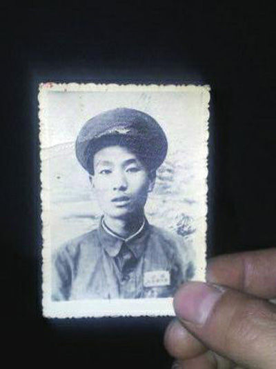 邱少云战友遇车祸去世