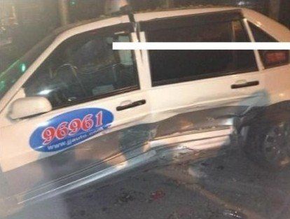 疯狂别克车连撞11车伤3人 疑毒驾(图)(3)