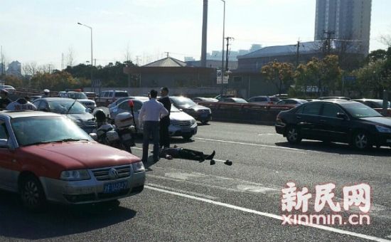 事故现场。通讯员张昕光 摄 事故现场。通讯员张昕光 摄