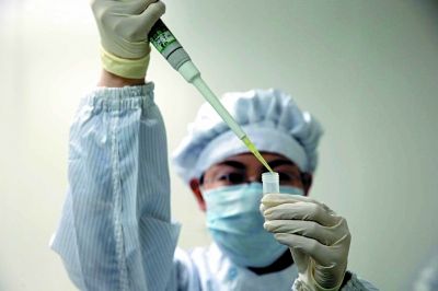 上海10天研发出首批H7N9试剂 确诊需两个半小