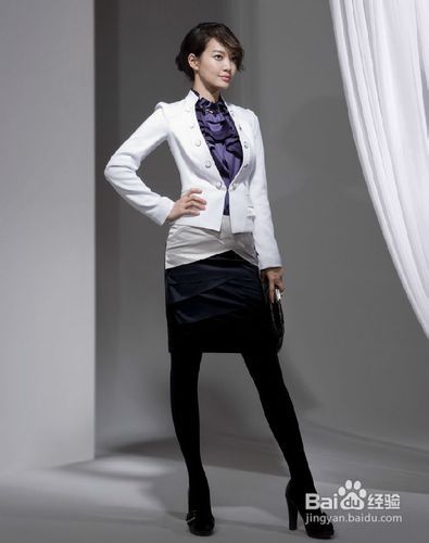 <em>怎样</em>搭配服装<em>有气质</em> 优雅干练可爱任你选 _时