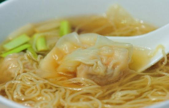 食神带你吃遍香港18家明星小吃店:刘森记面家