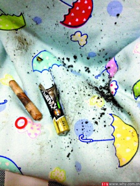 爆炸的电池。网友图 爆炸的电池。网友图