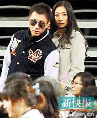 孙红雷模特女友美艳曝光 曾被曝已结婚