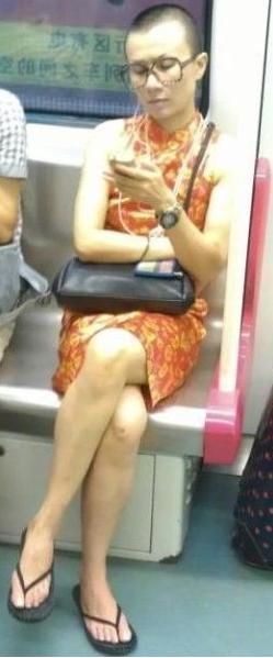  女版文章  不二神探(图)_新浪上海_新浪网