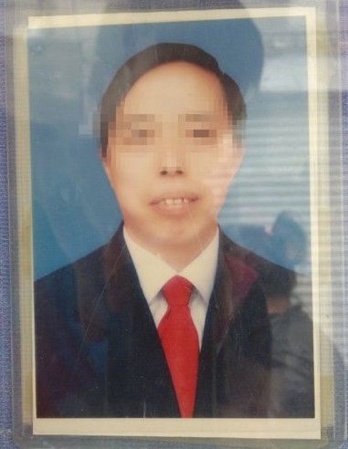 小学老师猥亵8女童3年 家访要求不声张