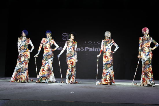 第八届<em>亚洲发型师</em>节惊艳上海_时尚_新浪上海