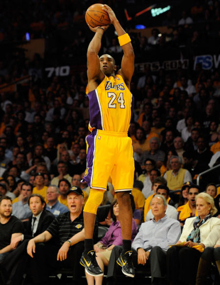 科比成NBA首富 超强吸金功力由此可见(图)