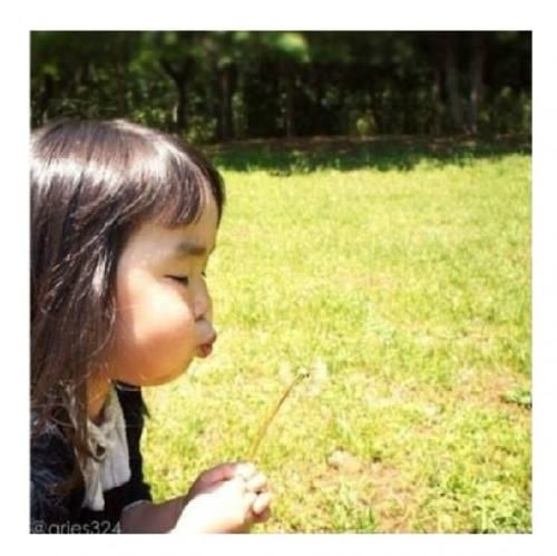 齐刘海<em>女孩</em>照走红网络:<em>装可爱</em>卖萌深受网友追