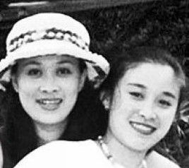 小土妞那英 年少时堪比李宇春