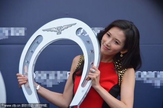 林志玲被指鱼尾纹明显 林志玲被指鱼尾纹明显