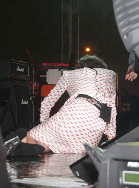  孙燕姿怀孕 跌倒(图)_新浪上海_新浪网