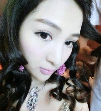 郭美美发微薄用英文骂人(图)