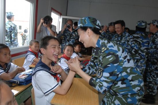 总政歌舞团摘牌_总政歌舞团收入(2)