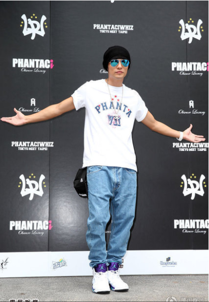 周杰伦蜜月被问(图)