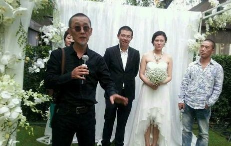 <em>王朔</em>缺席<em>女儿</em>大婚 丈夫是画家之子(4)_新浪上海