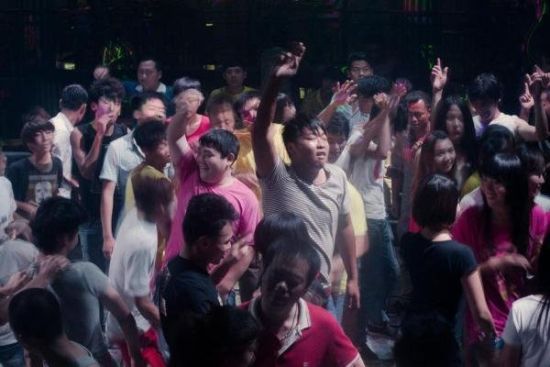 富士康有女工<em>兼职</em>色情