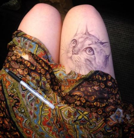 <em>美女大腿</em>作画堪称杰作(图)_新浪上海_新浪网