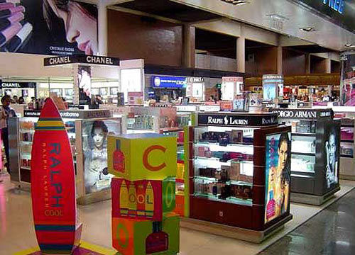 上海自贸区暂不开设免税店 全球免税店盘点_美