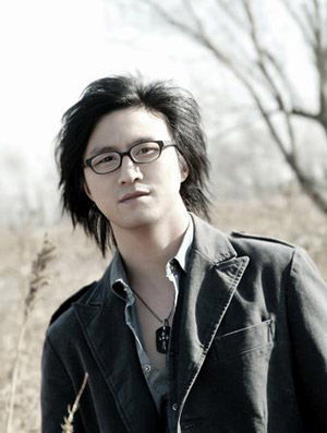  汪峰前妻 再发 声明  暗讽死不认账薄情寡义_新浪