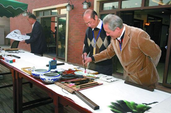 上海最快年内引进居家型养老社区 锁定中等收