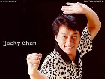 成龙右耳失聪 落满身后遗症听力剩两成(图)