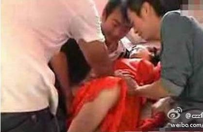 16岁伴娘惨遭扒衣+曝其中一男子是伴娘情敌(6