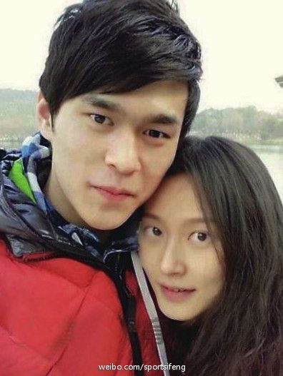 李莹念已非<em>孙杨女友</em> 新女友才是驾驶门新宠(图