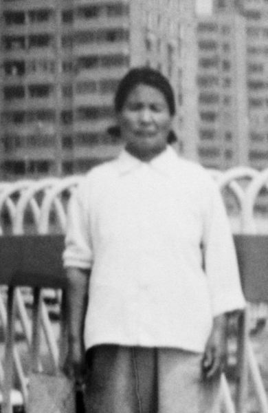 兄弟反目致母亡尸4年未火化 兄弟抢房协议分家