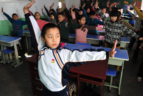 防雾霾操 医生质疑小学防霾武术操(图)