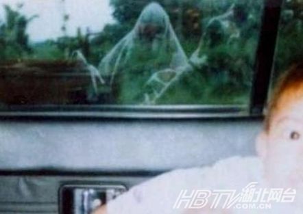 鬼手自拍图片